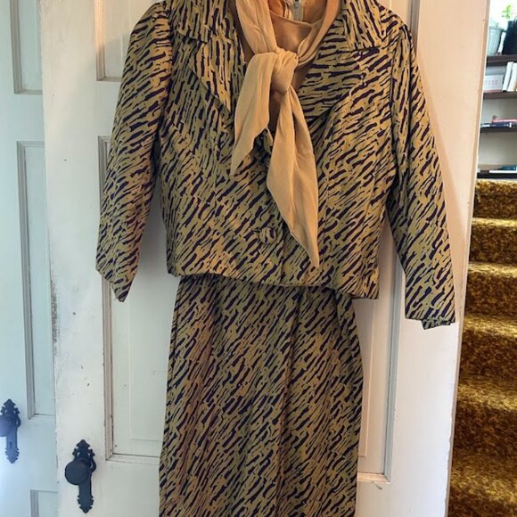 Vintage Silk Suit - Picture 1 of 2